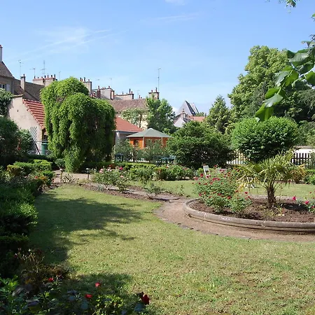 Frühstückspension La Maison De Gisele Moulins (Allier)